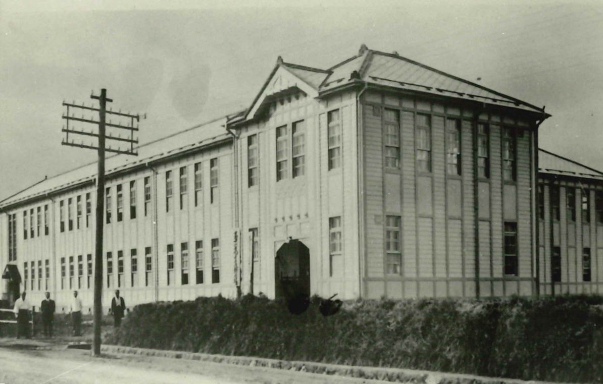 旧制弘前高等学校校舎